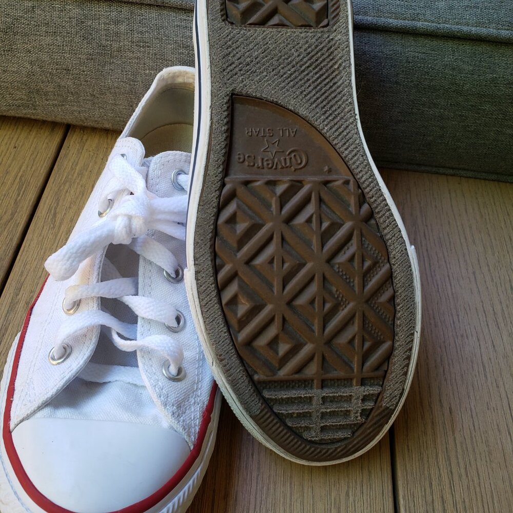 EUC CTAS Converse vintage old school optic white canvas (3Y) KICKS - Picture 7 of 7